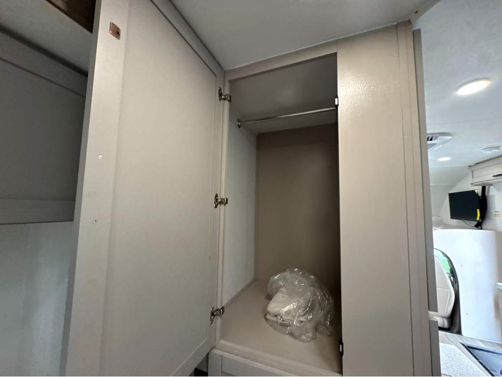 2027 ENTEGRA COACH ODYSSEY SE 22C - Image 20