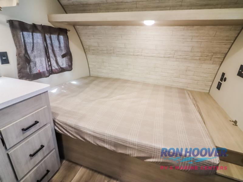 2026 COACHMEN 154RBX - Image 42