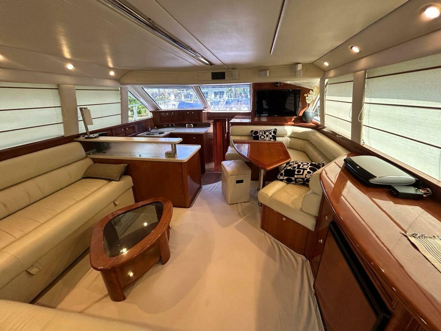 2009 Riviera 47 Enclosed Flybridge Series II - Image 62