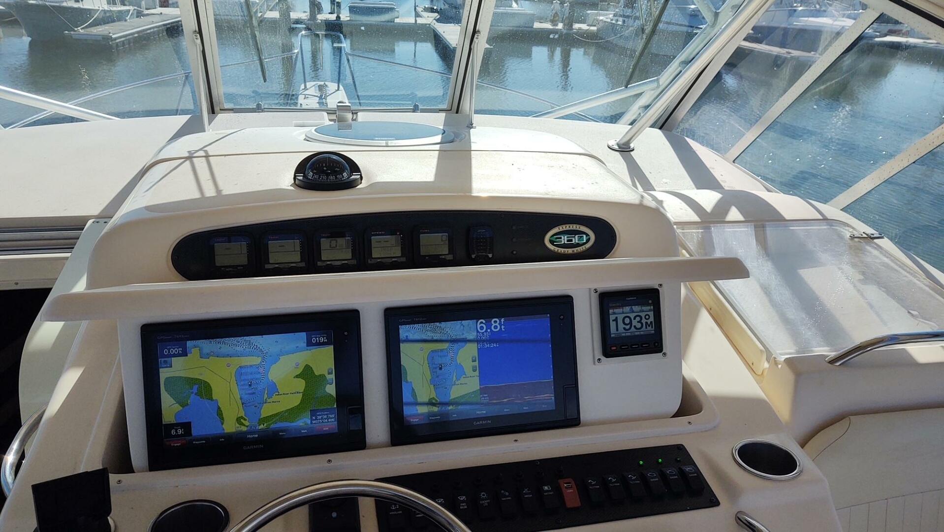 2006 Grady-White Express 360 - Image 13