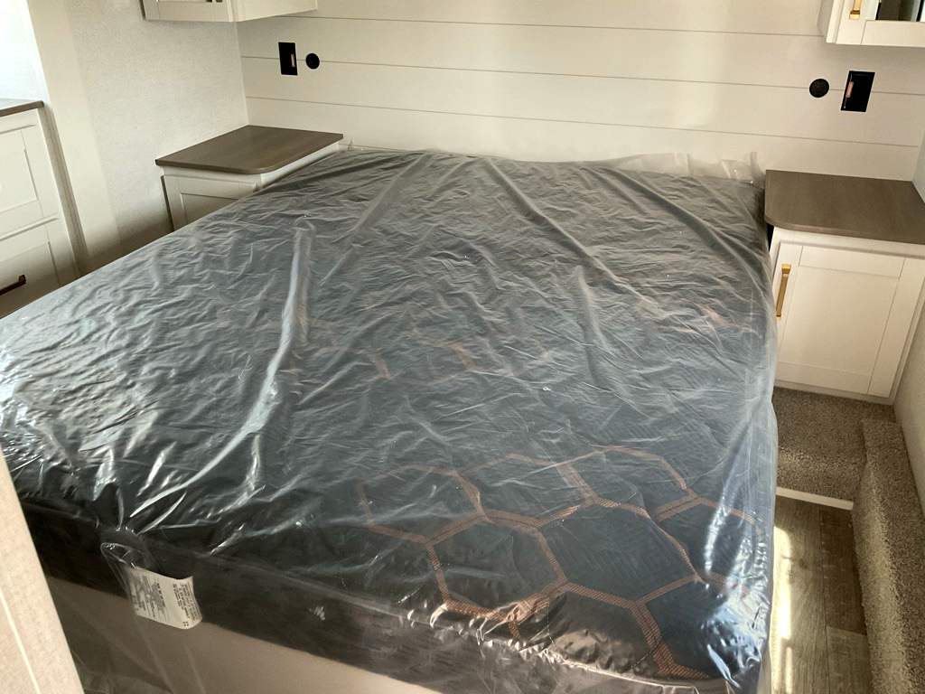 2027 JAYCO Eagle 24 MLE - Image 21