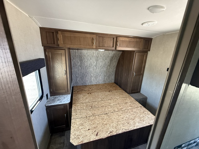 2018 Gulf Stream Innsbruck 276BHS - Image 14