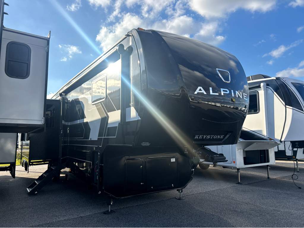 2026 Keystone AVALANCHE 366LS - Image 1