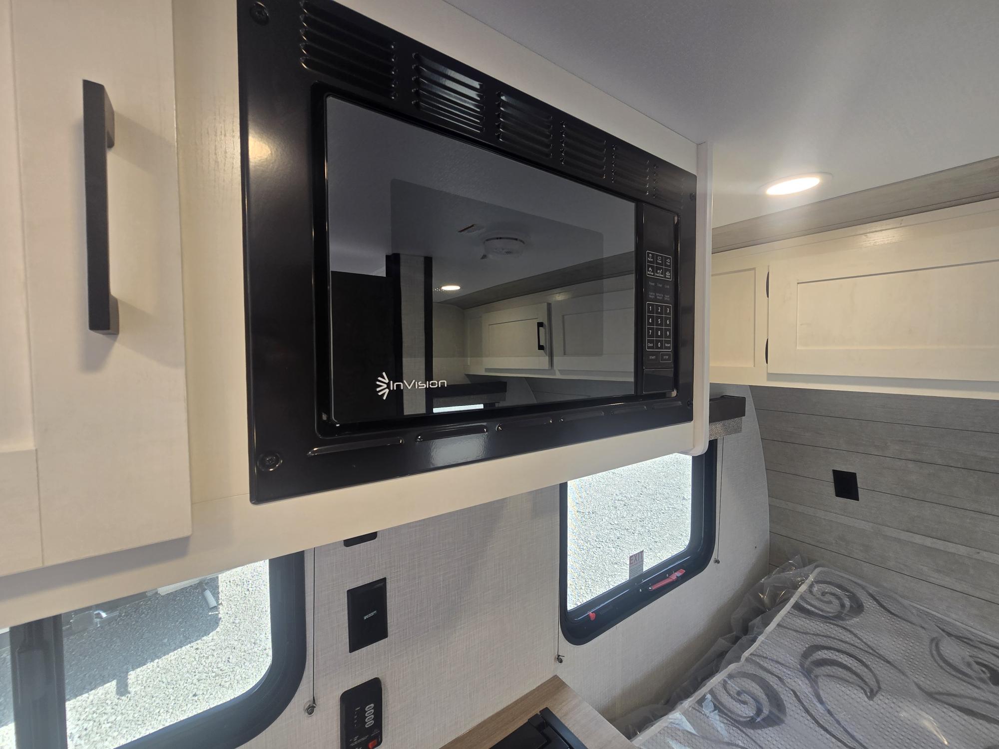 2026 VENTURE RV SIENNA 140VFD - Image 13