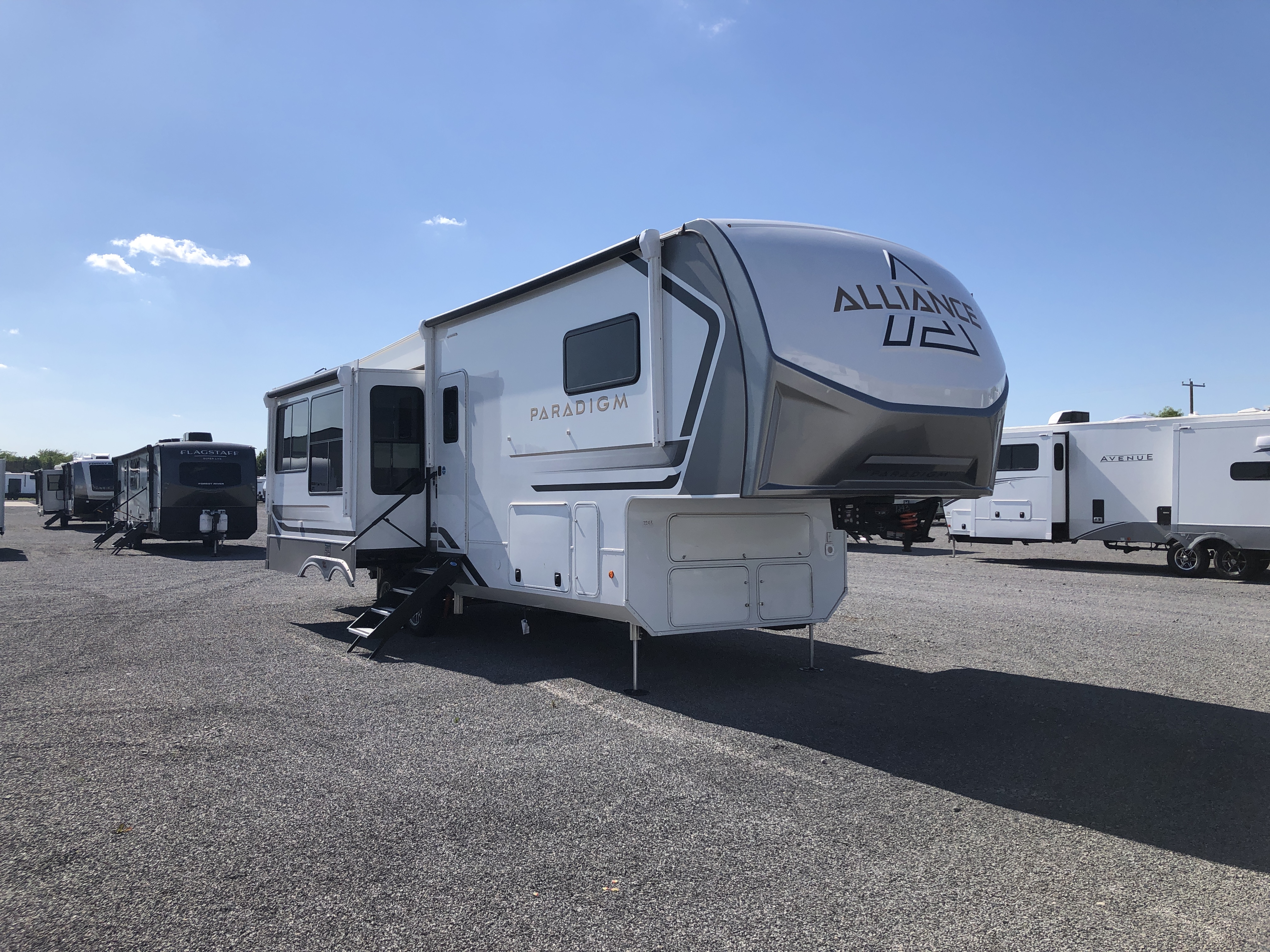 2026 Alliance RV Paradigm 310RL - Image 1