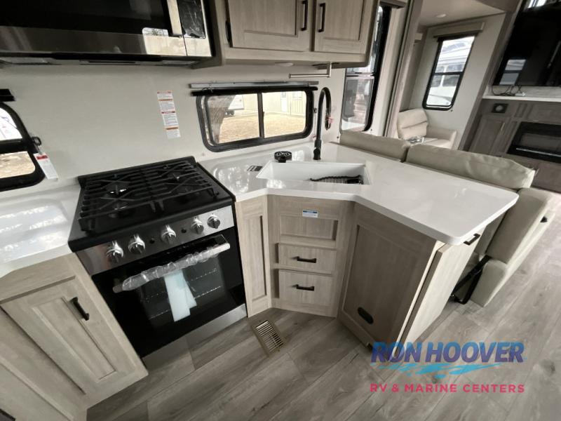 2026 COACHMEN CATALINA 44CONDO - Image 15