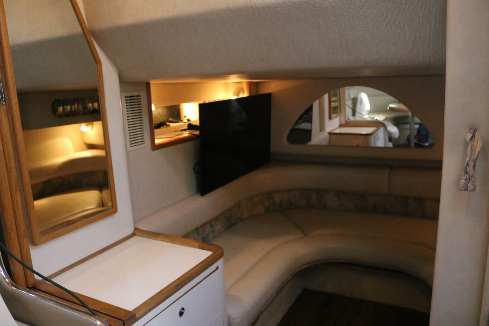 1996 Sea Ray Sundancer - Image 24