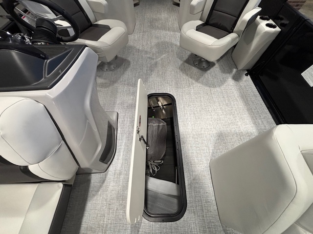 2026 HARRIS HERITAGE CRUISER 230 CWDH - Image 17