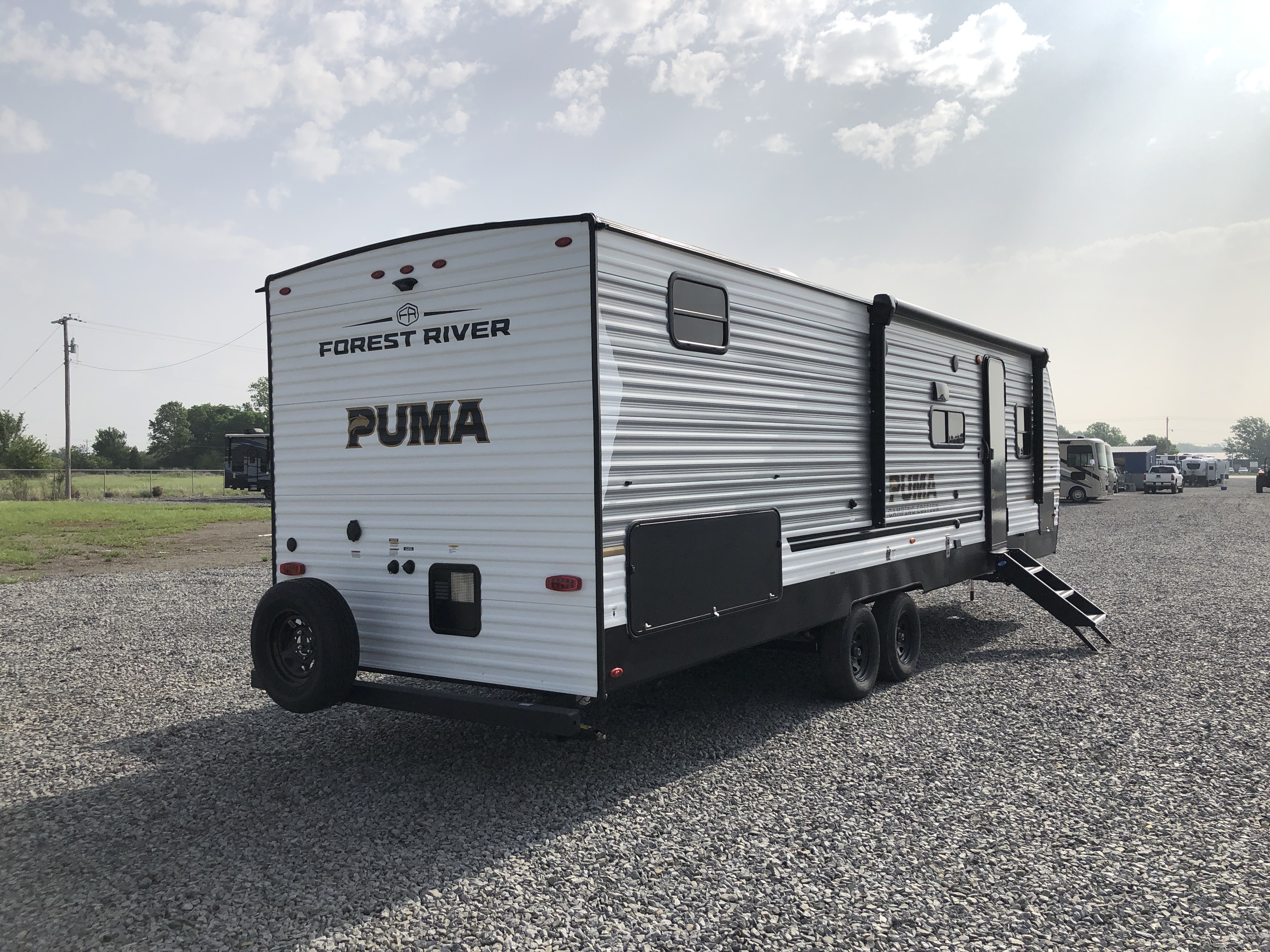 2026 Forest River Puma Camping Edition 303BHCE - Image 7