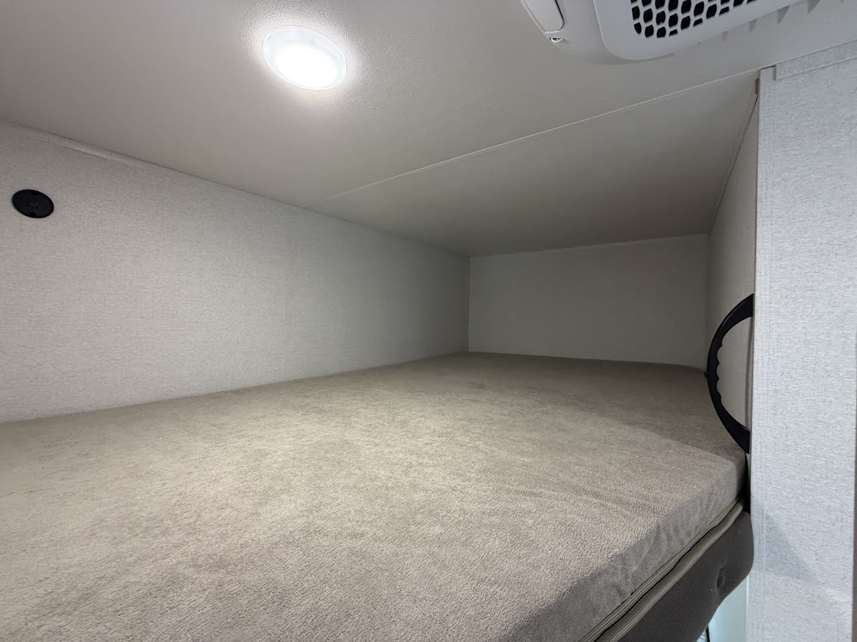 2027 JAYCO JAY FLIGHT 333BTS - Image 24
