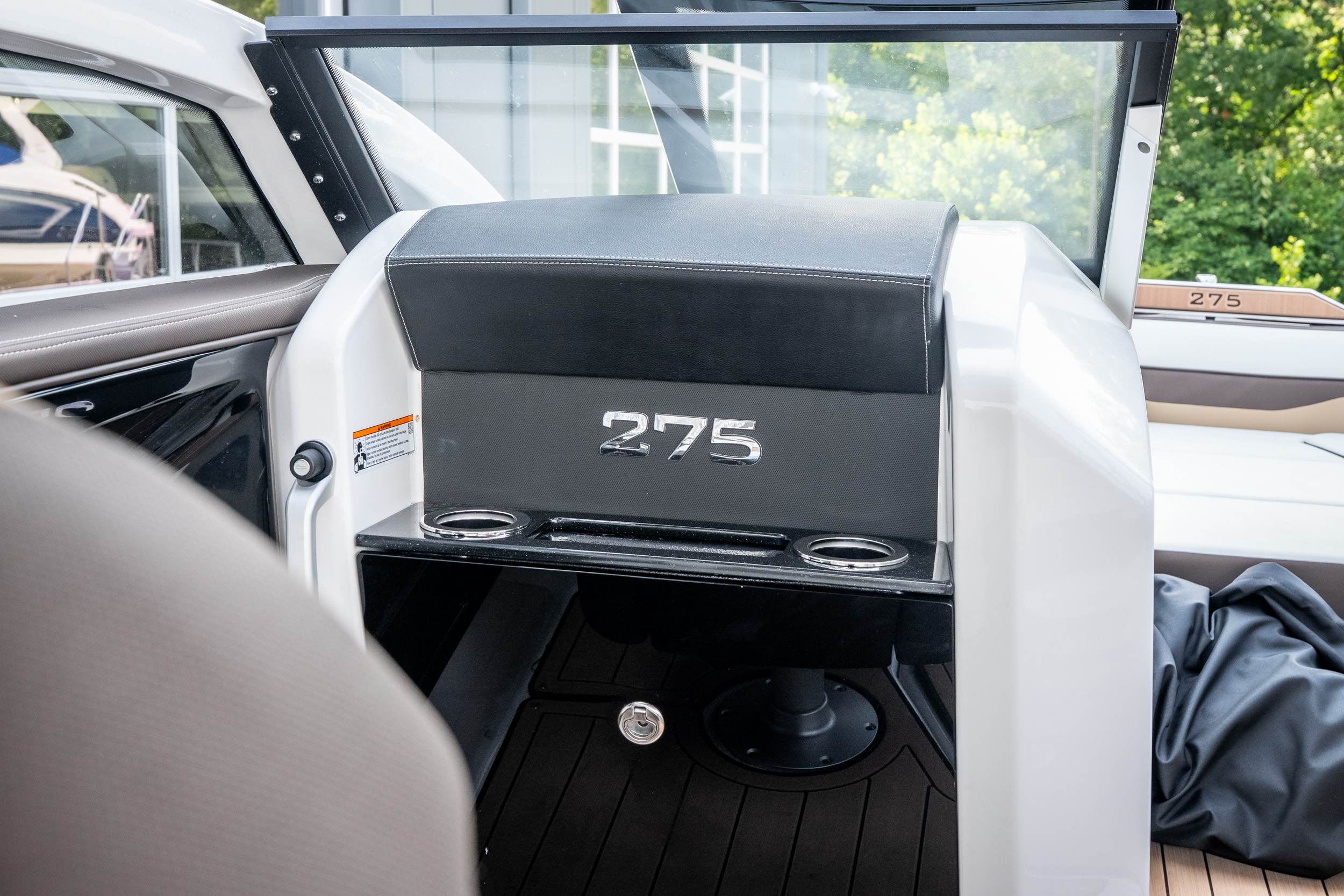 2023 Yamaha 275SE - Image 12