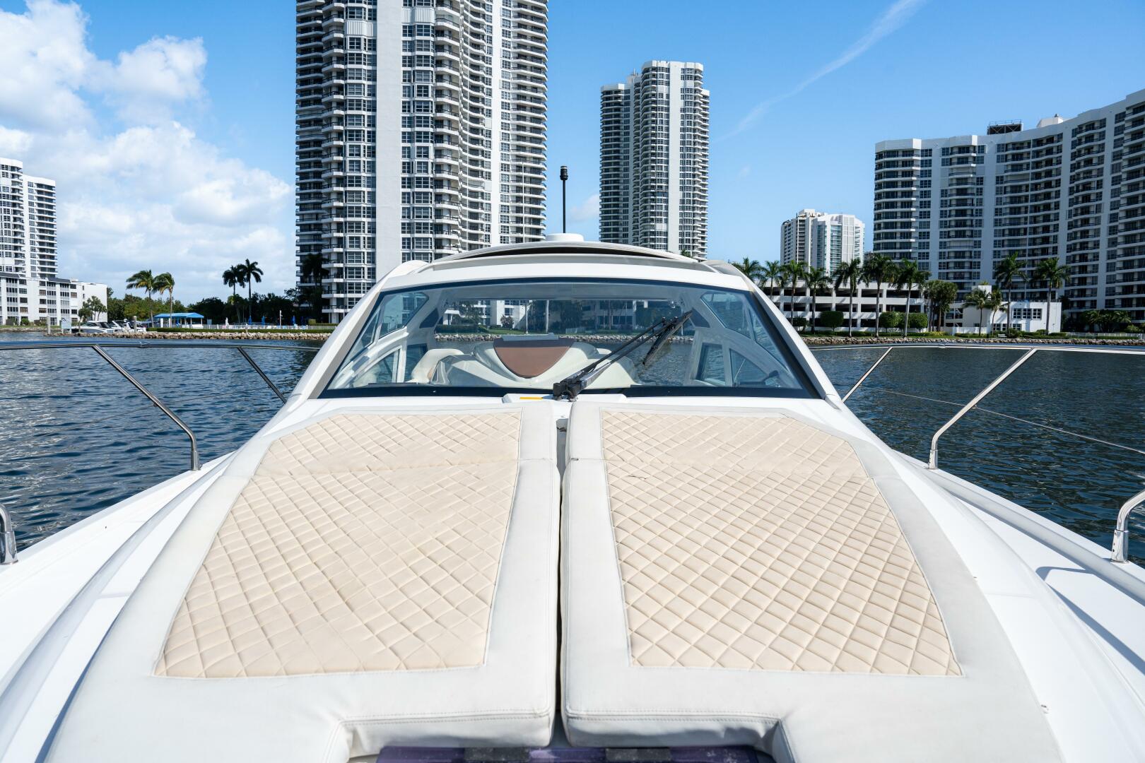 2017 Beneteau Gran Turismo 40 - Image 20