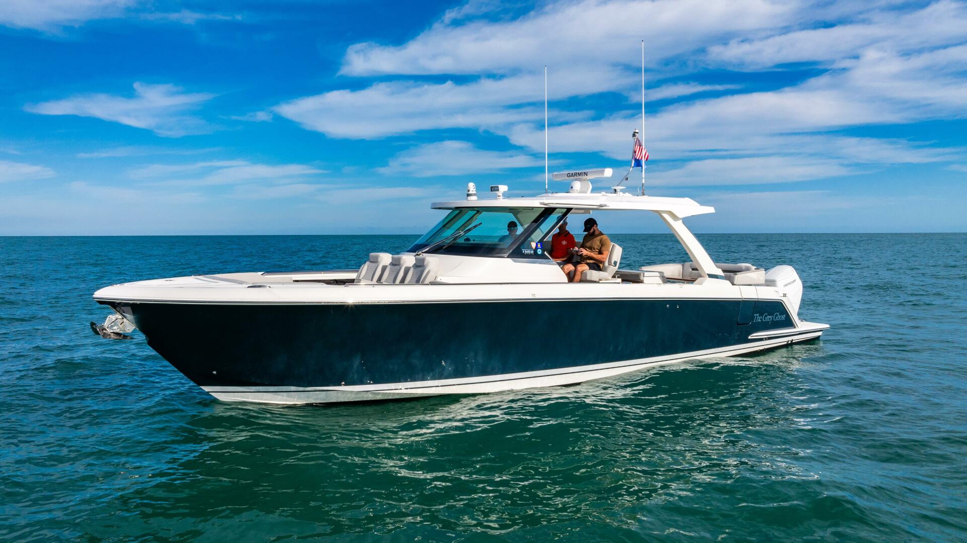 2022 Tiara Yachts 43 LS - Image 5