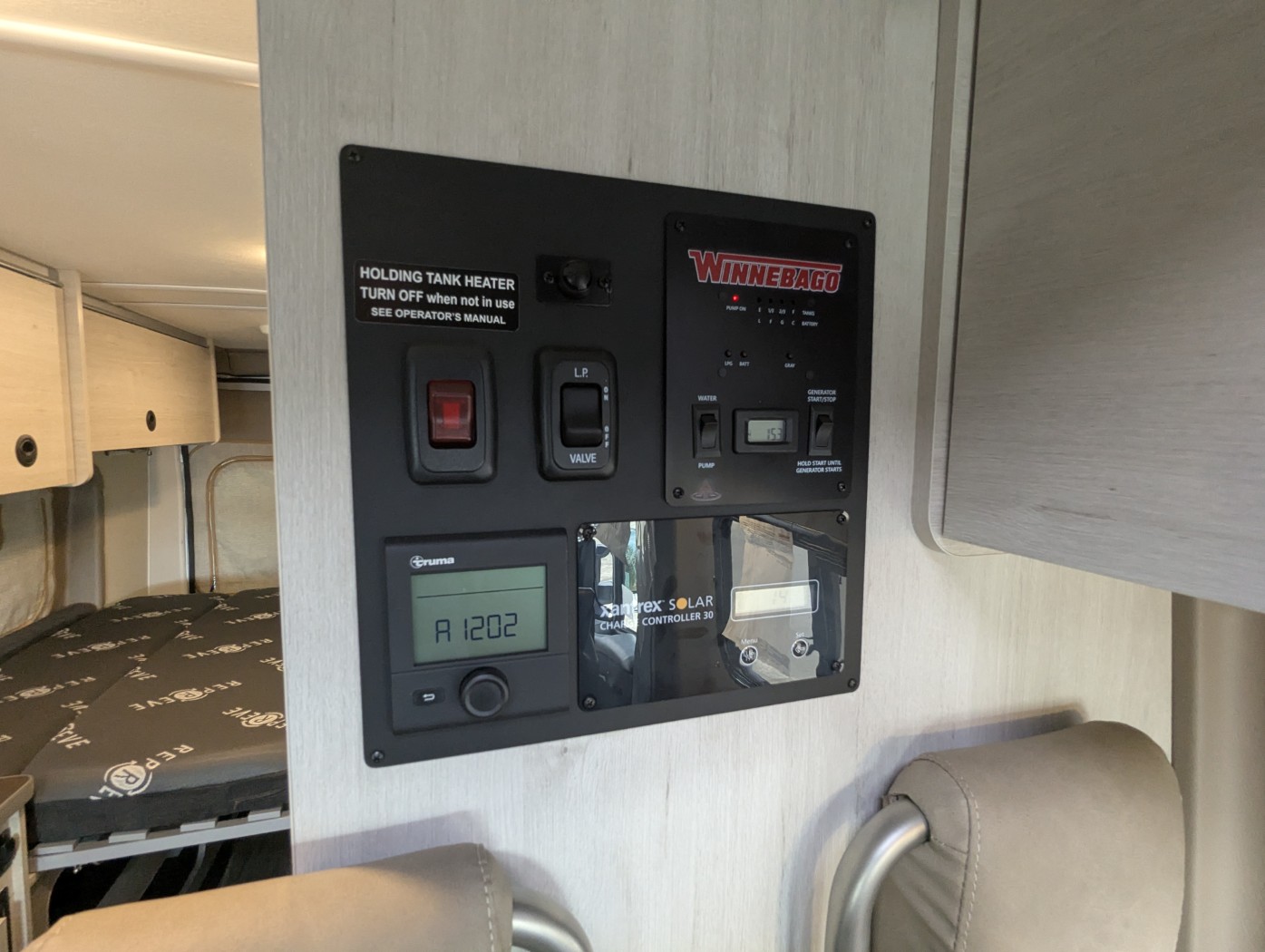 2026 Winnebago Solis 59PX - Pop Top - Image 28