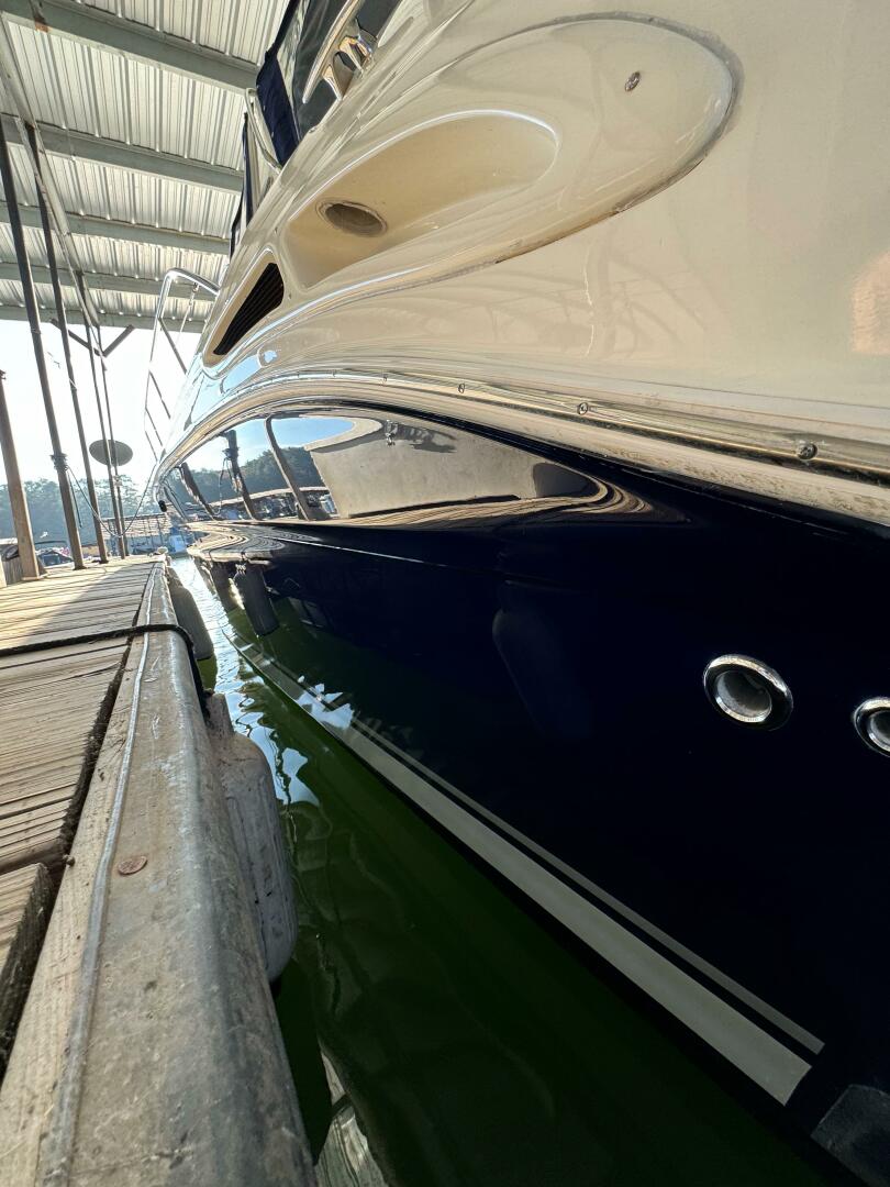 2004 Sea Ray 380 Sundancer - Image 7