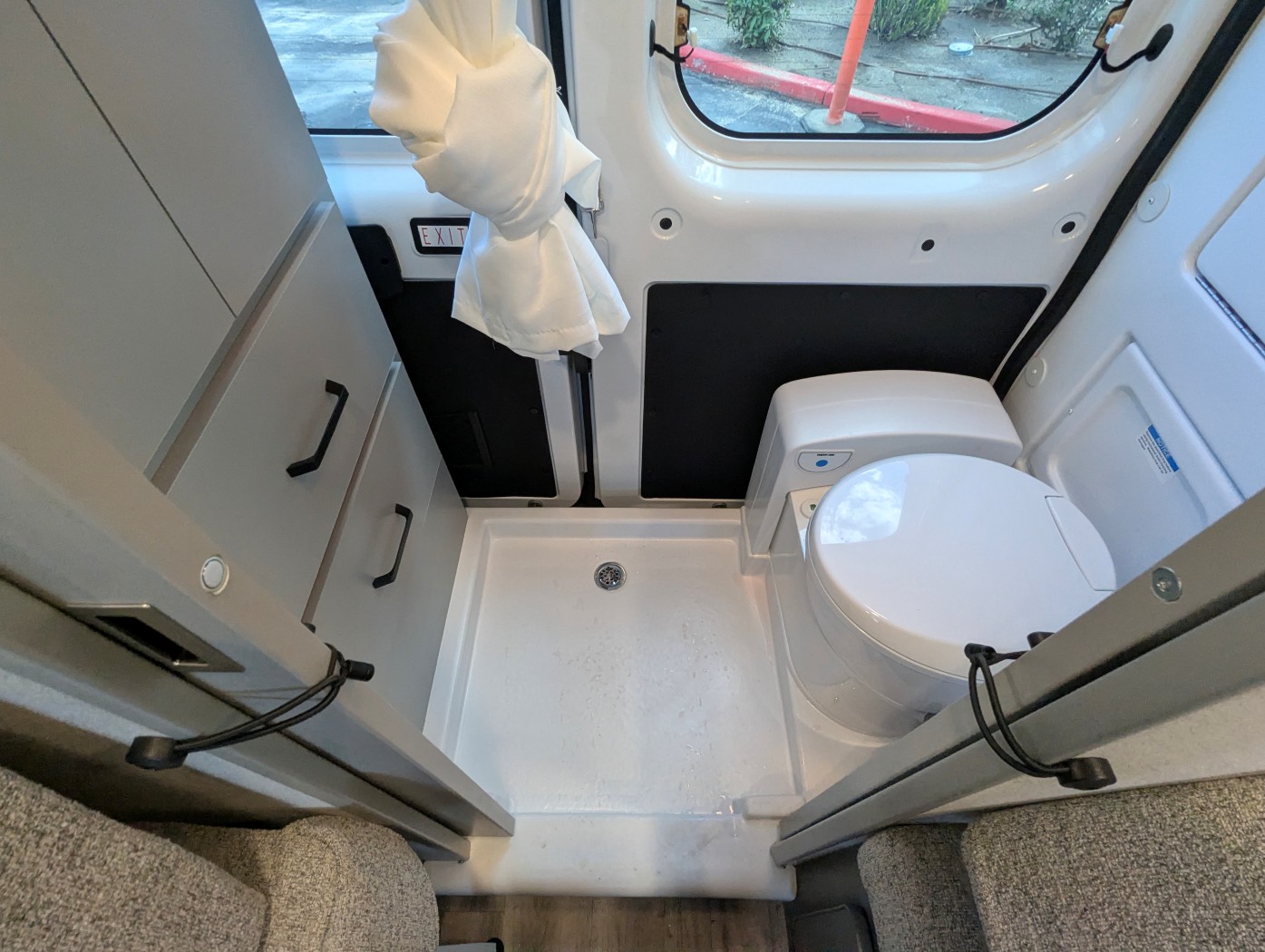 2026 Thor Motor Coach Rize 18GS - Image 20