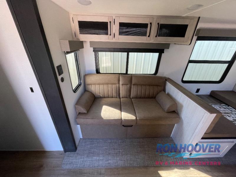 2026 PALOMINO 337BH - Image 8