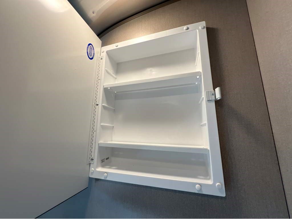 2026 AIRSTREAM CARAVEL 20FB - Image 18