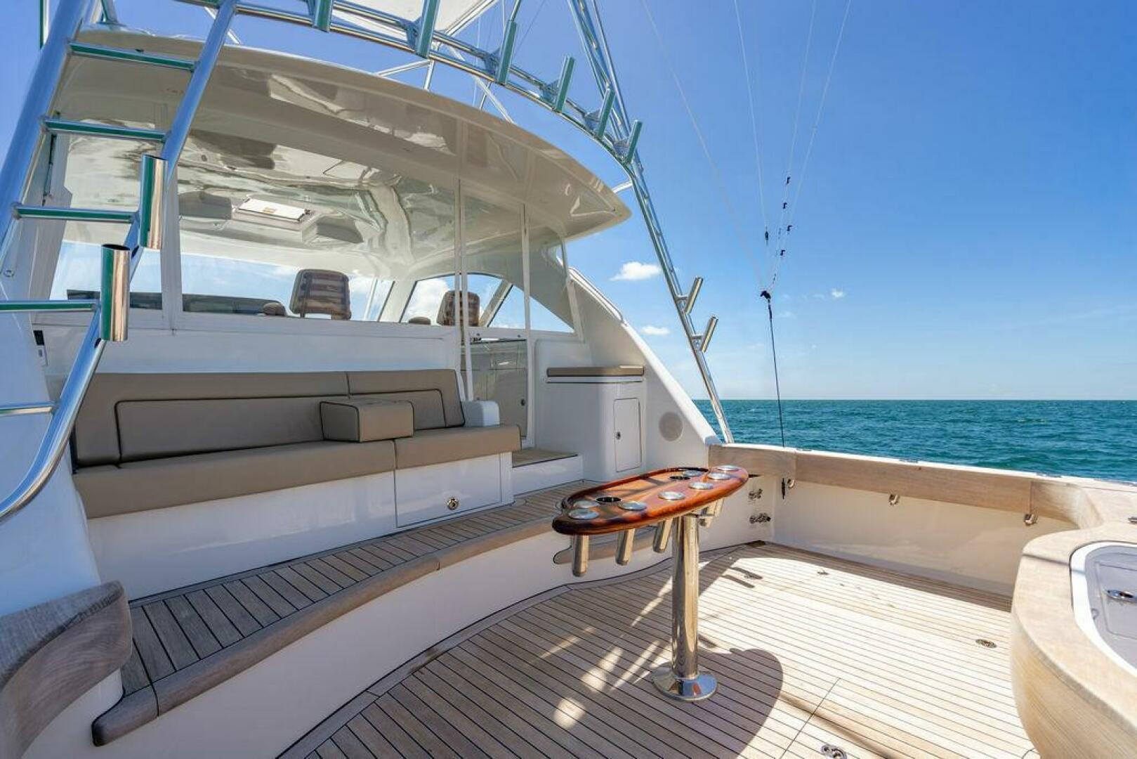 2023 Hatteras GT45X - Image 13