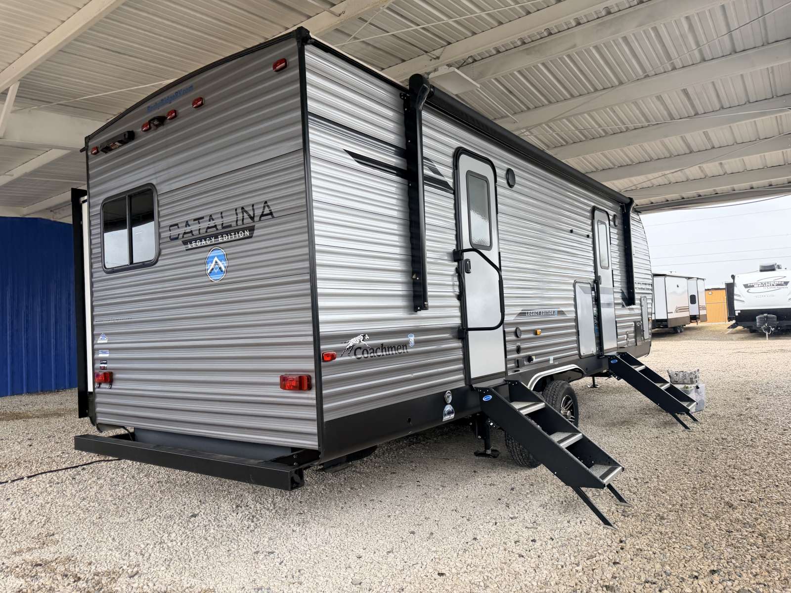 2024 Coachmen Catalina Legacy Edition 263FKDS - Image 5