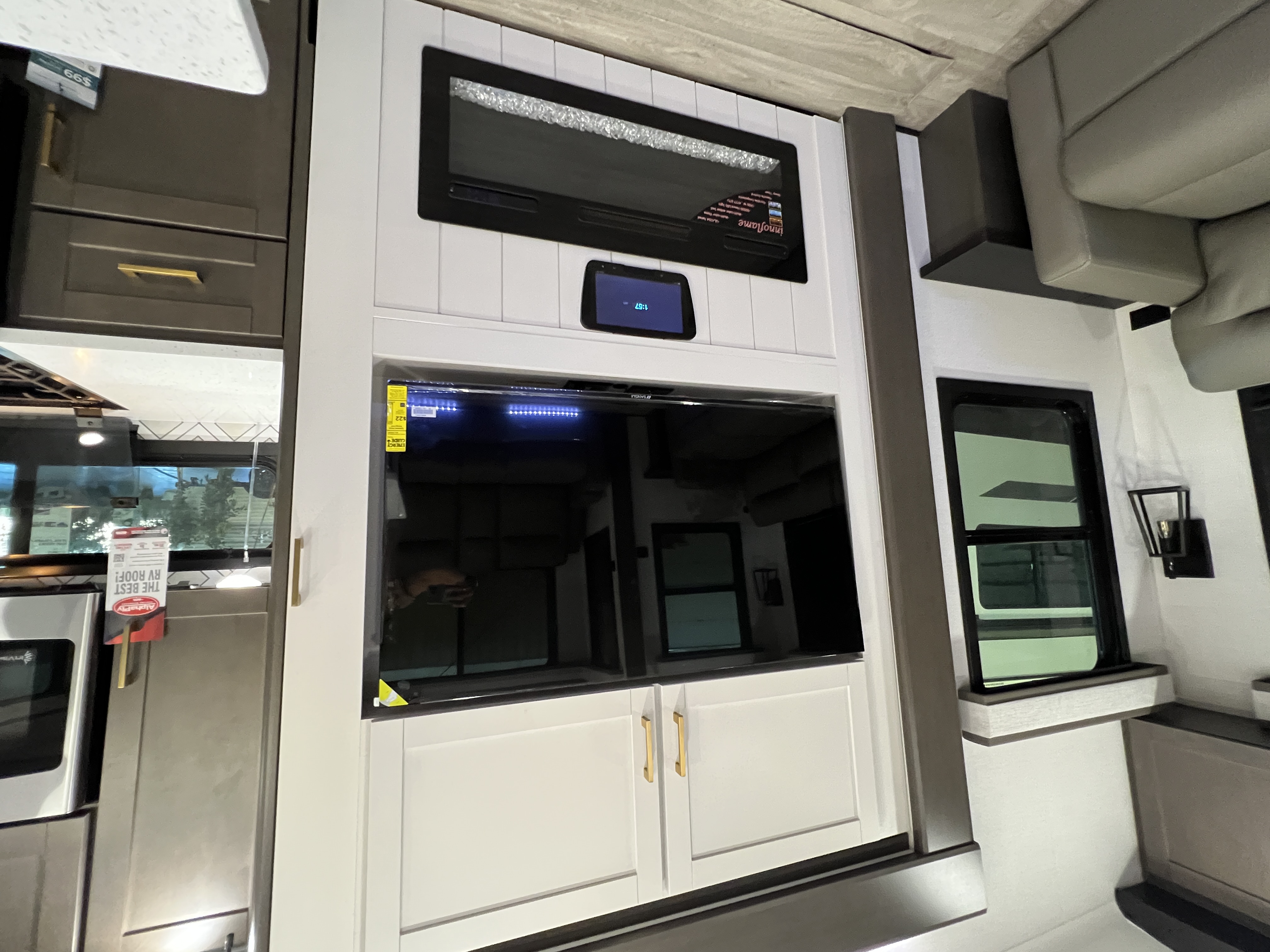2027 Heartland Milestone Fifth Wheel 31RL - Image 18