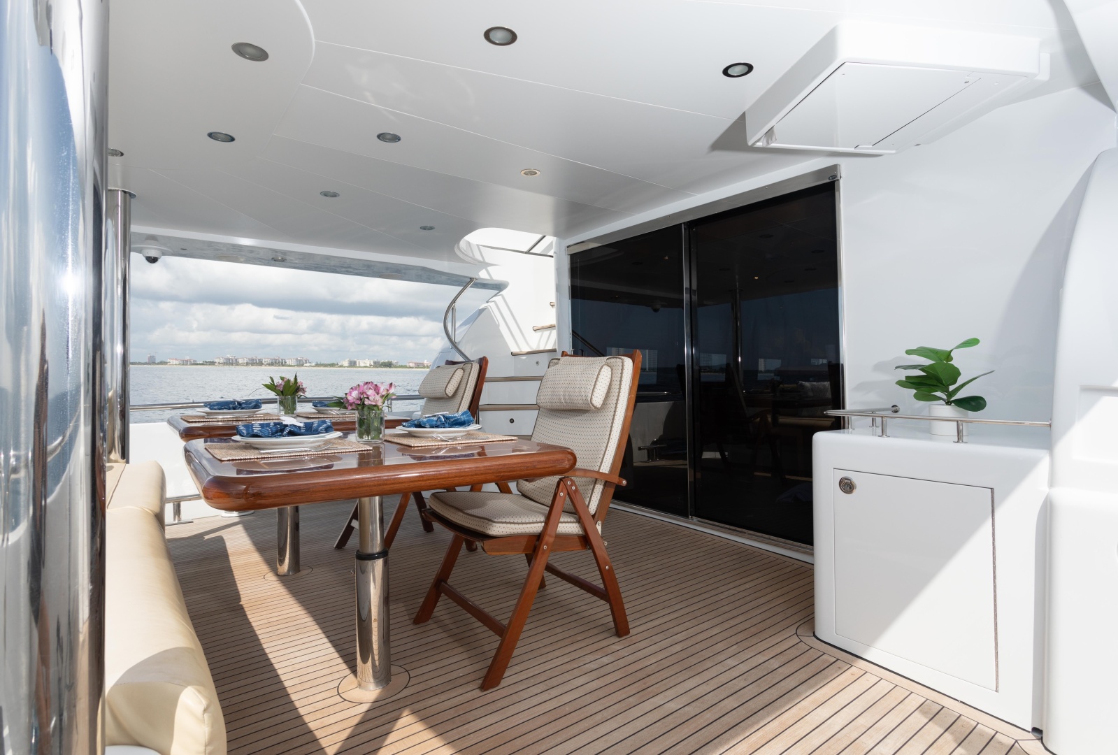 2007 Horizon Elegance 82 - Image 40