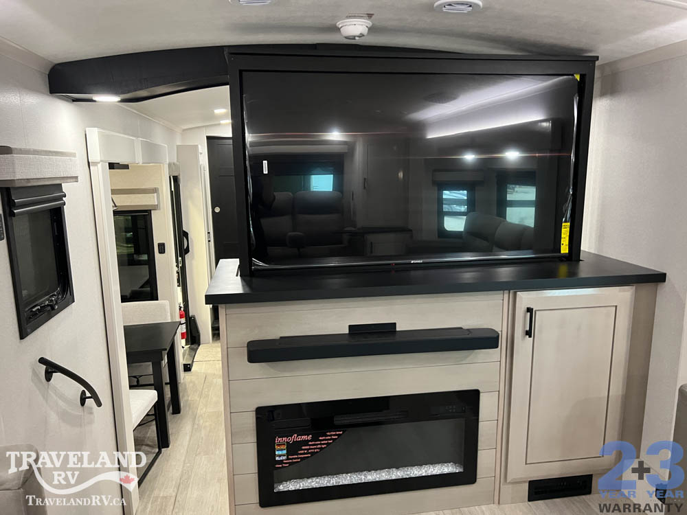 2026 Jayco Pinnacle 39FLOK - Image 4