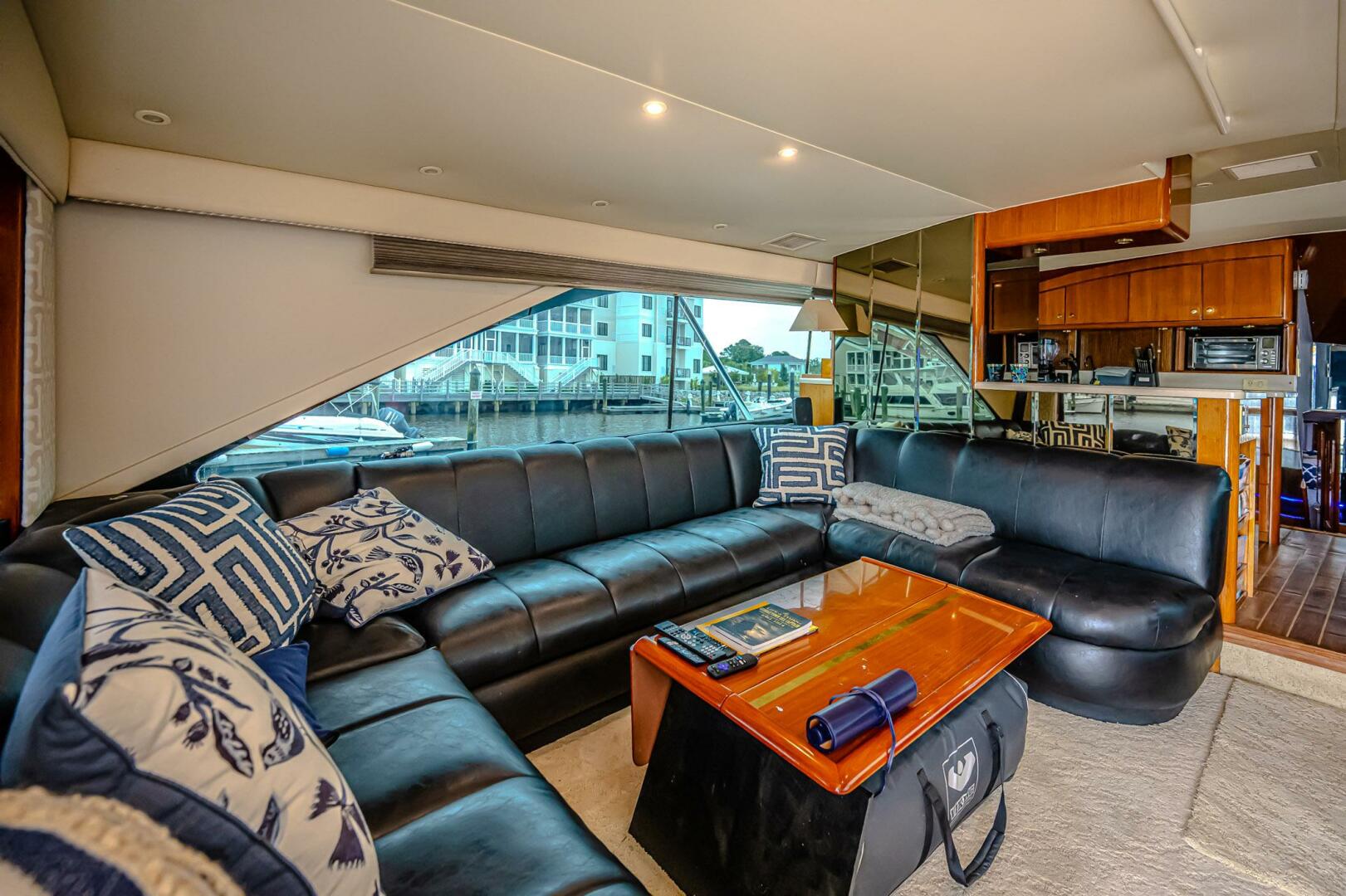 1997 Ocean Yachts 60 Super Sport  EB - Image 7
