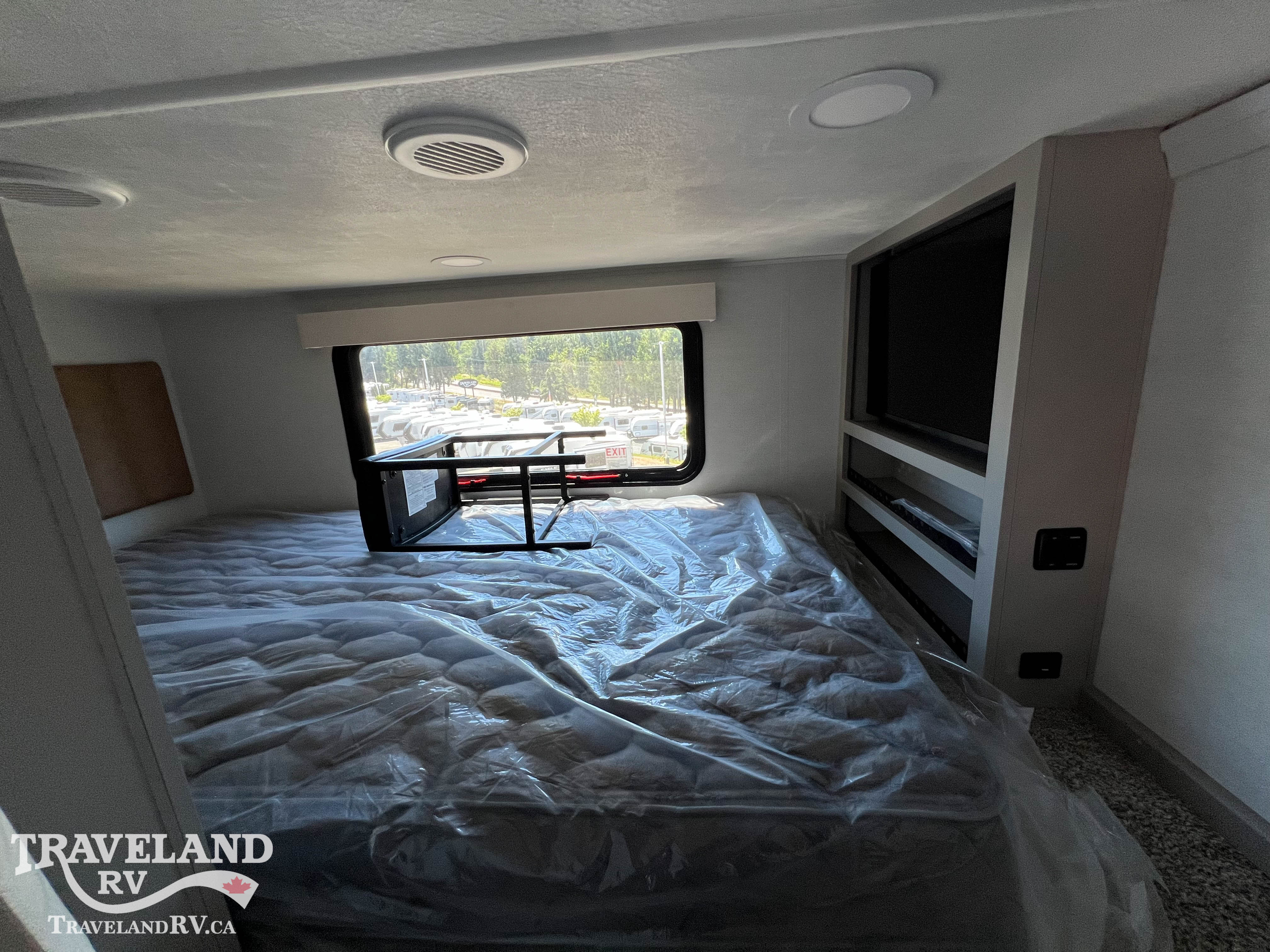 2026 Alliance RV Benchmark 44LFT - Image 20