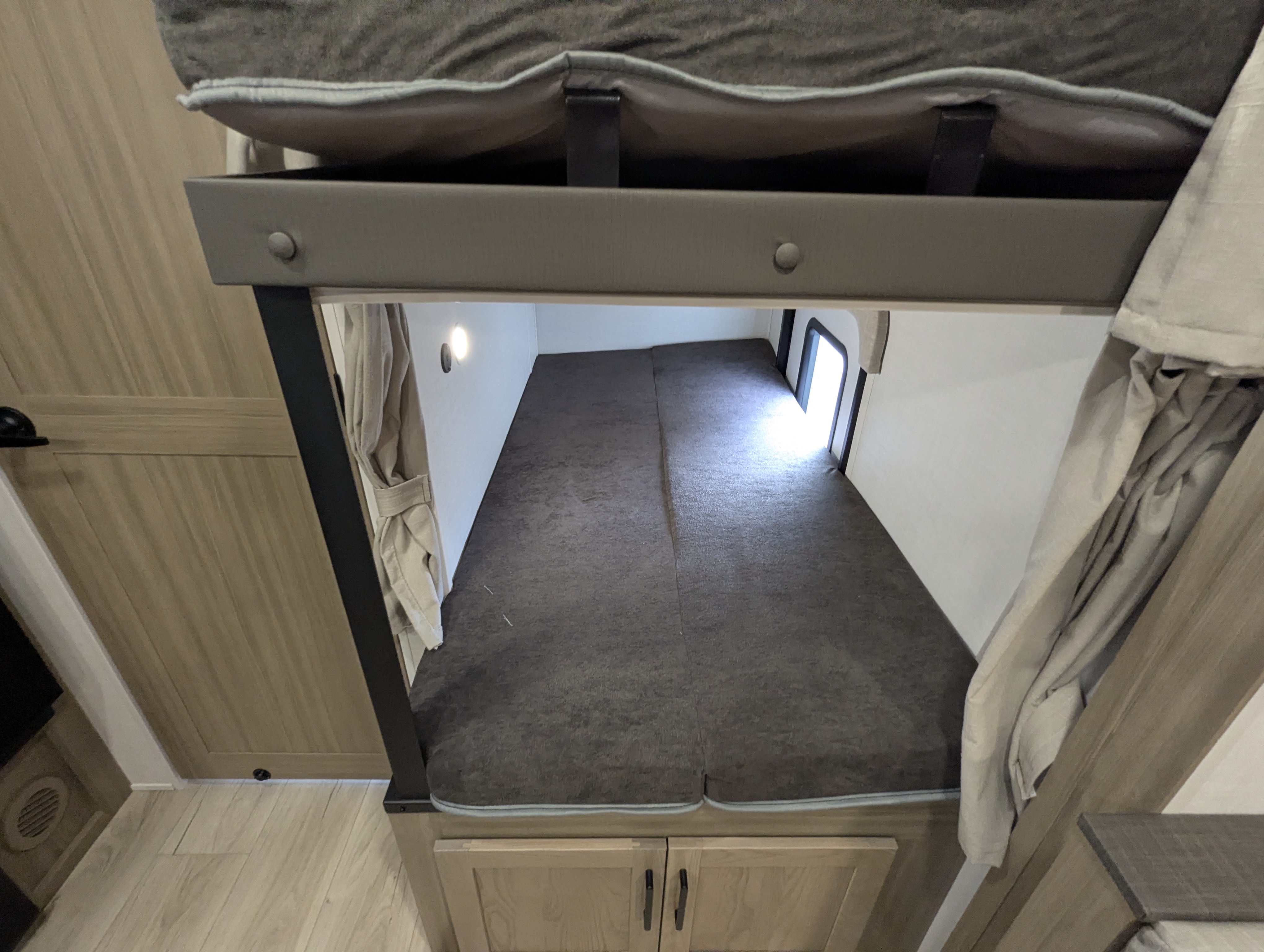 2027 Forest River Rockwood Mini Lite 2520BH - Image 23