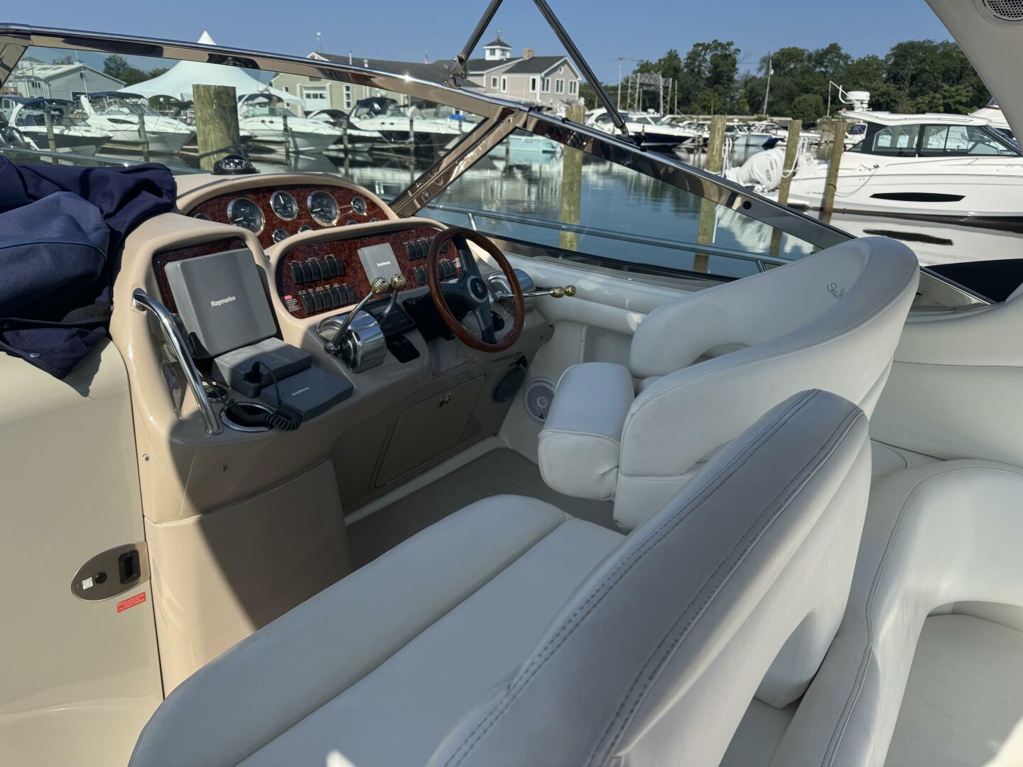 2002 Sea Ray 360 Sundancer - Image 21