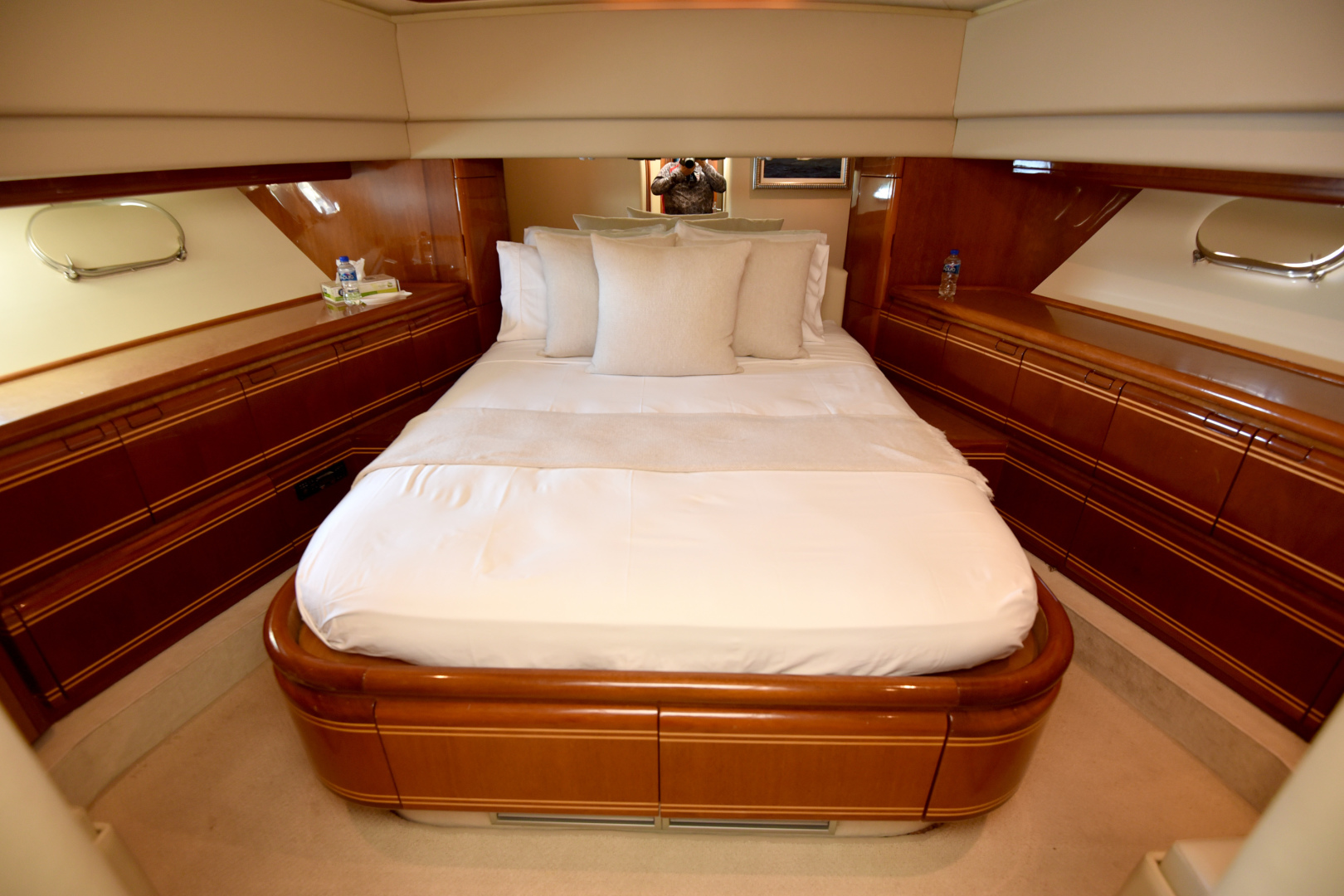 1997 Ferretti Yachts Ferretti 780 Base - Image 20