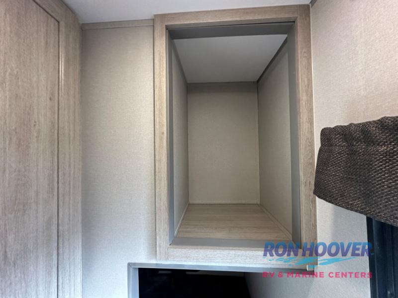 2026 COACHMEN 333DORM - Image 17