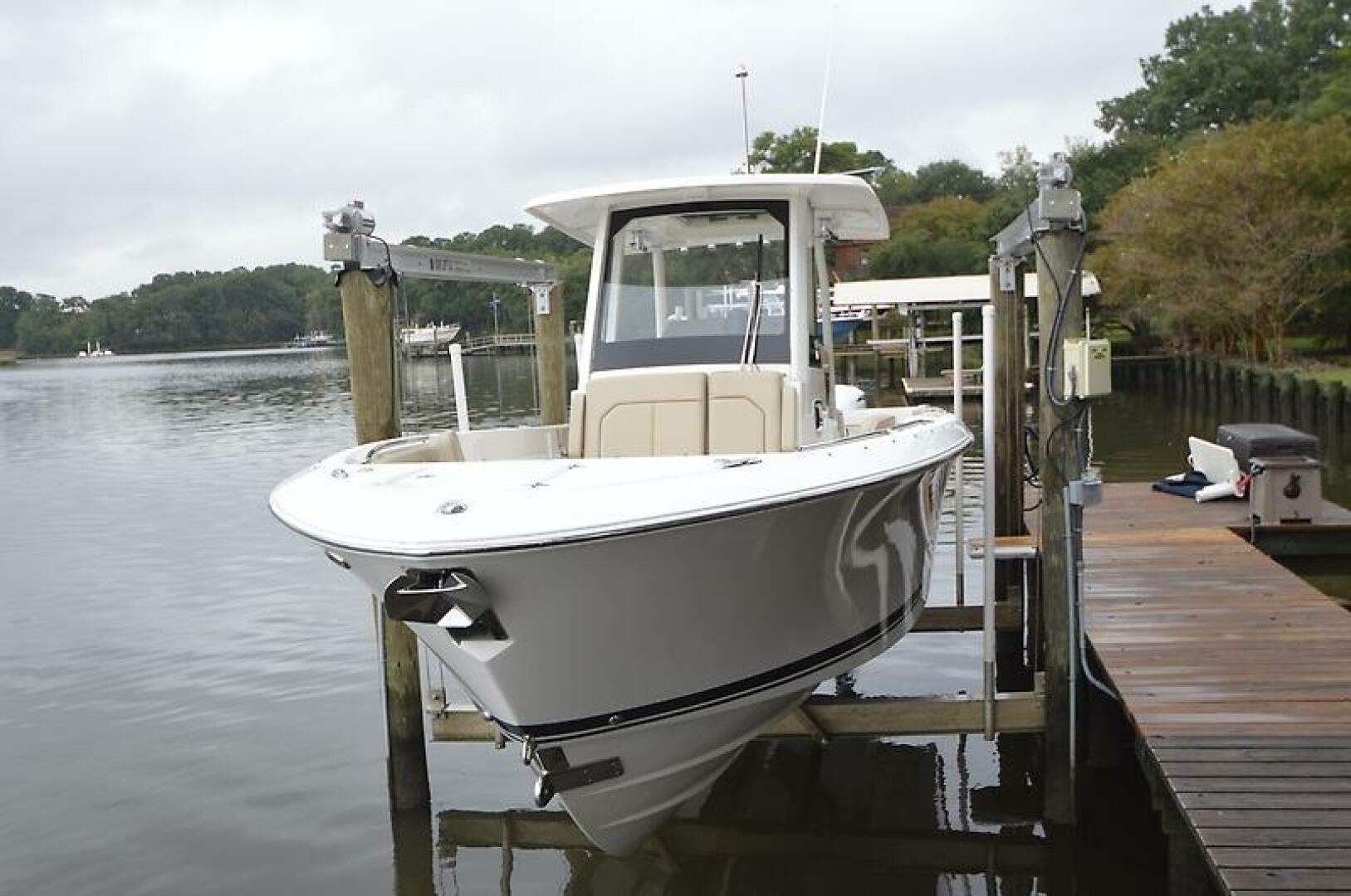 2019 PURSUIT S 288 Sport Base - Image 18