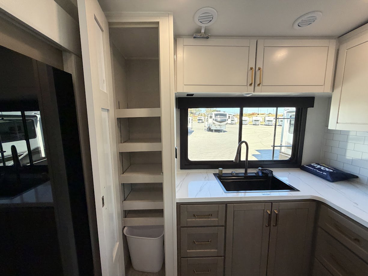2026 JAYCO EAGLE 365UKTS - Image 35