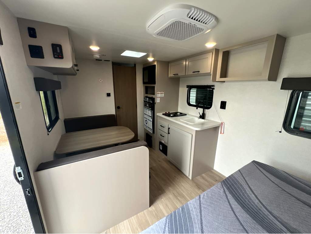 2027 JAYCO JAY FLIGHT 170FQ - Image 5