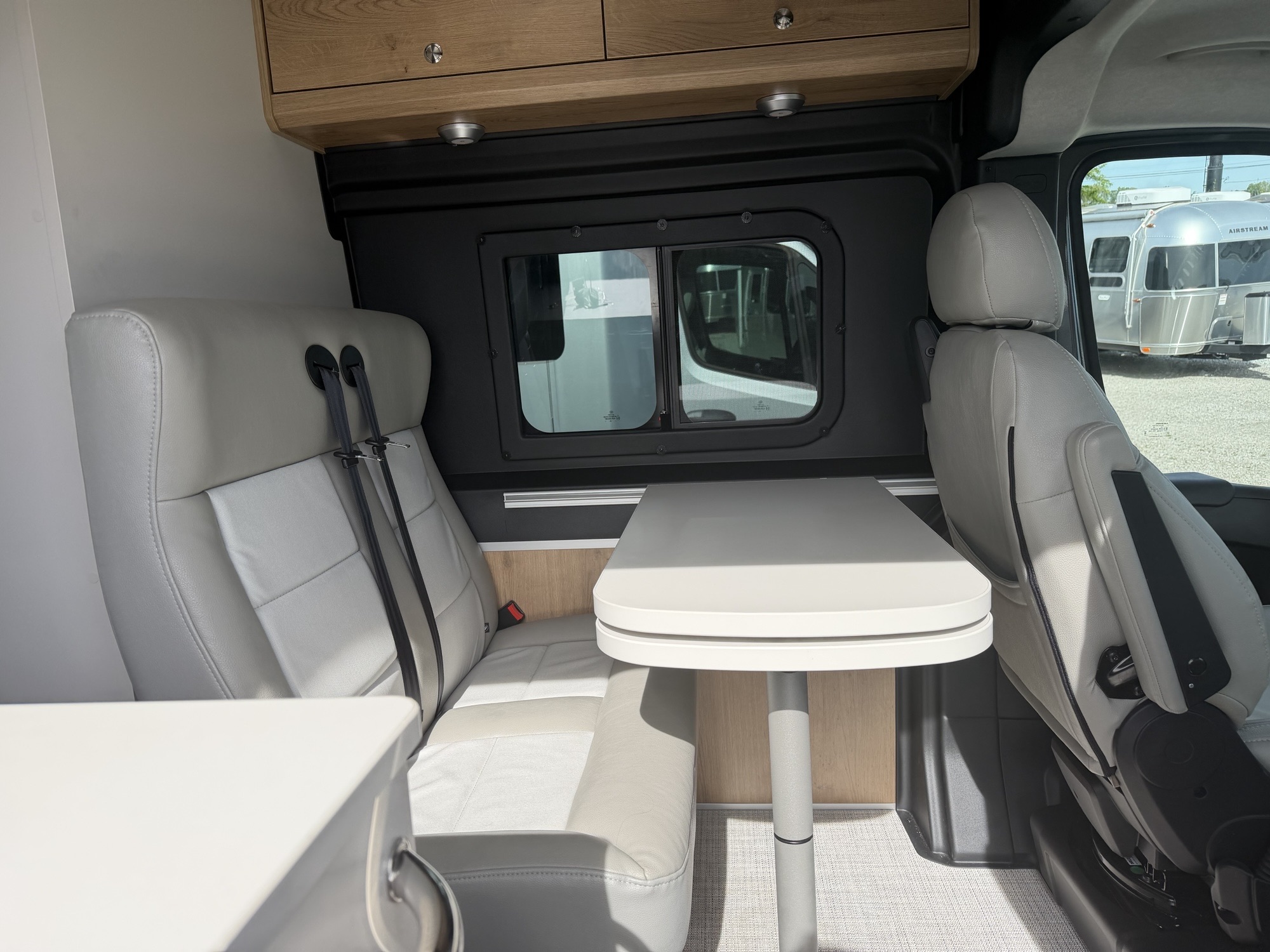 2026 AIRSTREAM RANGELINE POPTOP - Image 13