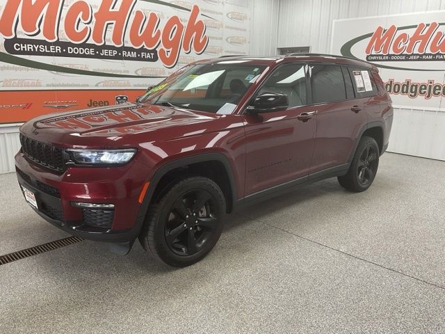2024 Jeep Grand-Cherokee-L Laredo Altitude 4x4 - Image 1