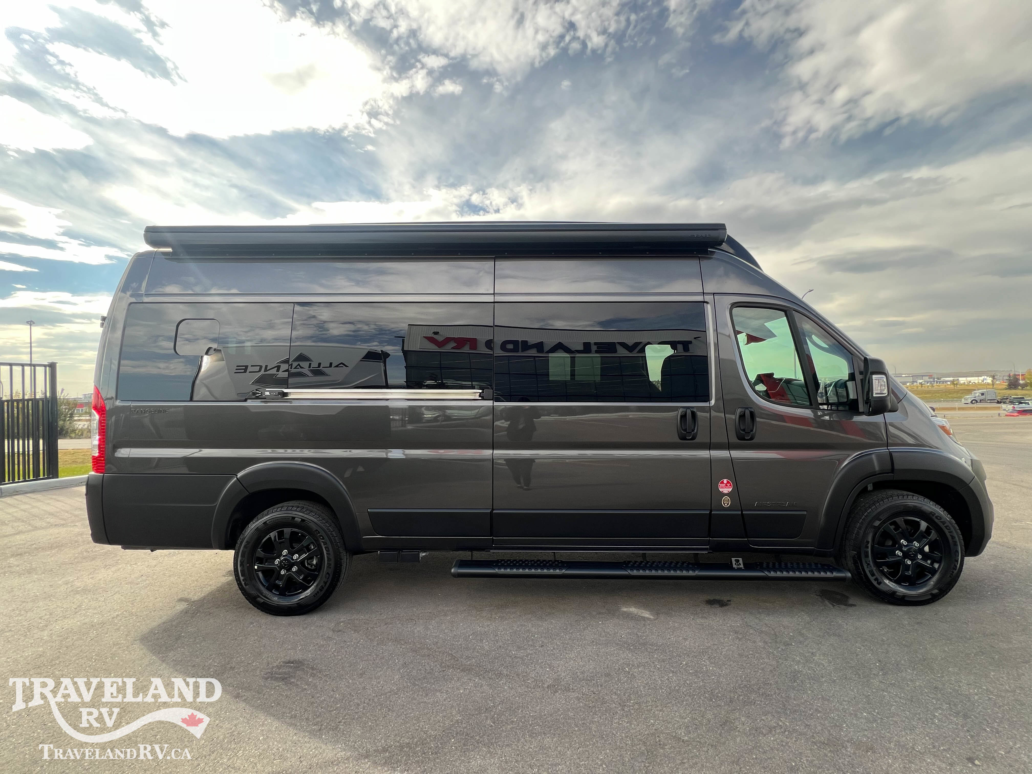 2026 Airstream Rangeline Base - Image 9