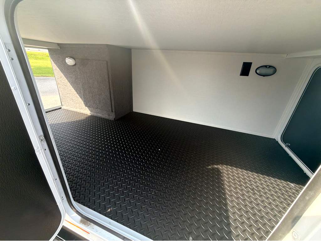 2026 ENTEGRA COACH ODYSSEY SE 29KF - Image 9