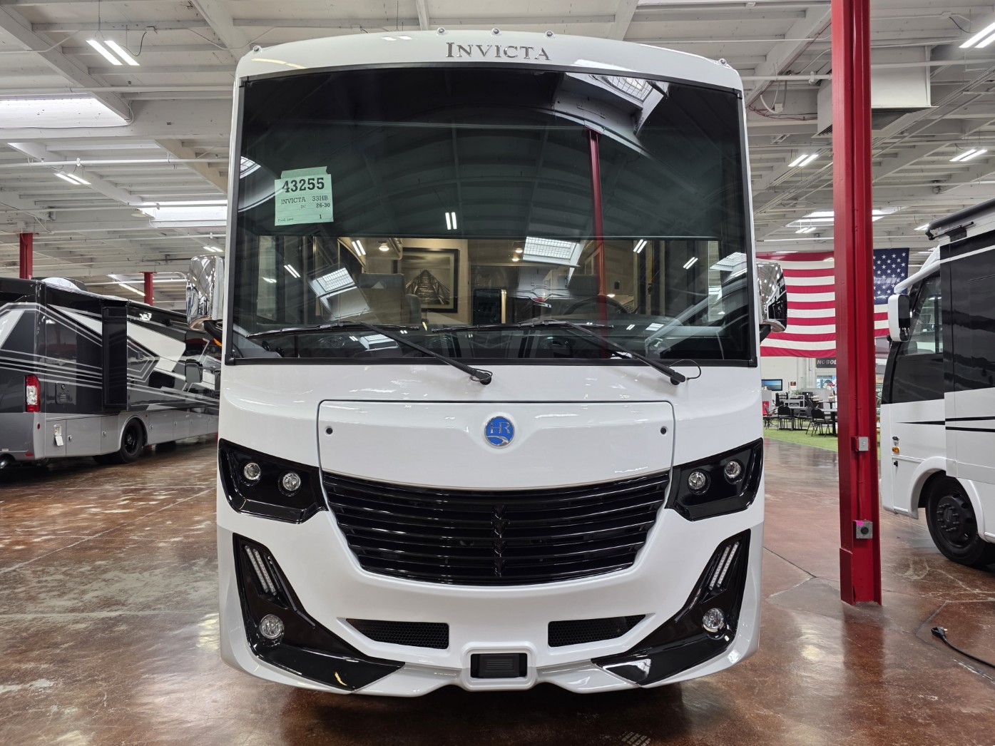 2026 Holiday Rambler Invicta 33HB - Image 2
