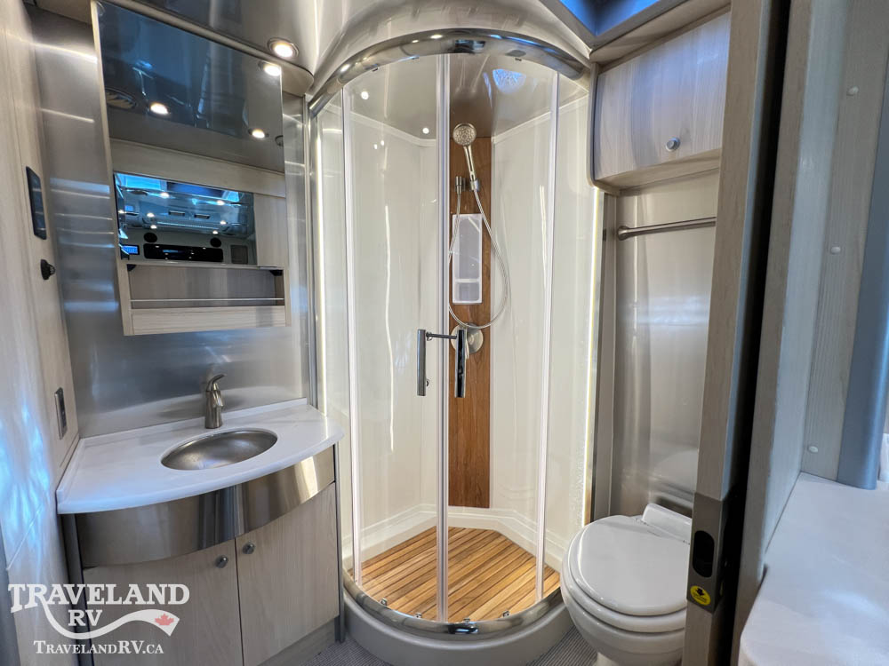 2025 AIRSTREAM ATLAS MURPHY SUITE E1 - Image 34