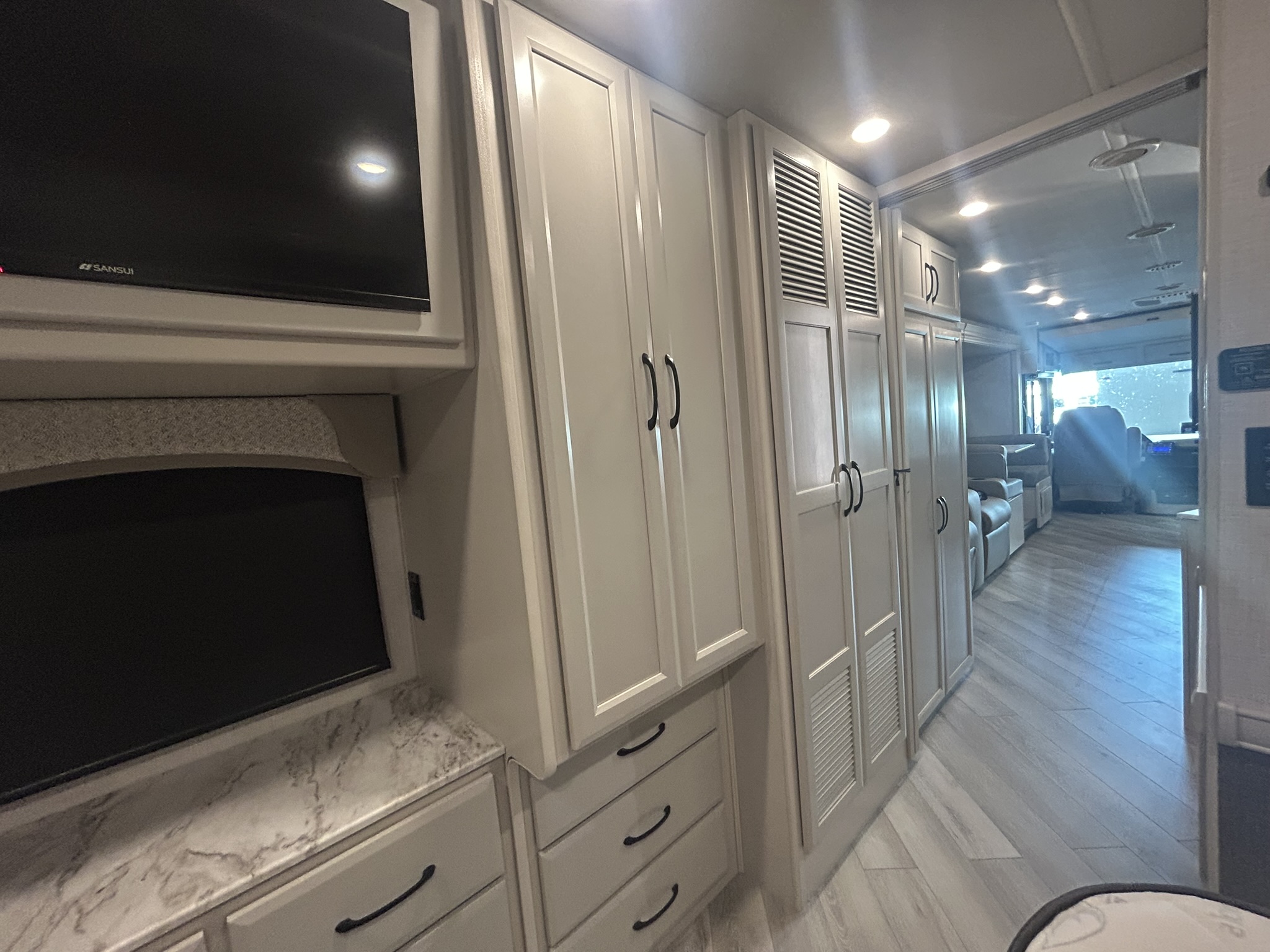 2024 FLEETWOOD FORTIS 34MB - Image 28