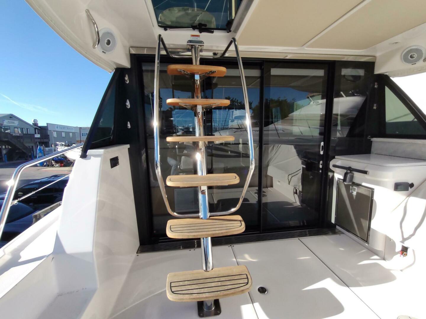 2021 Regal 42 FLY - Image 34