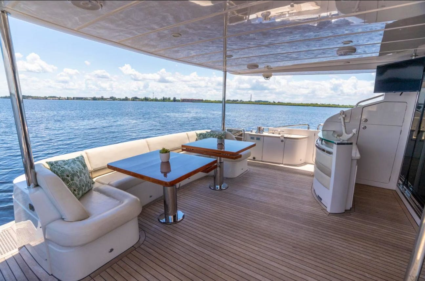 2011 Princess Yachts - Image 7