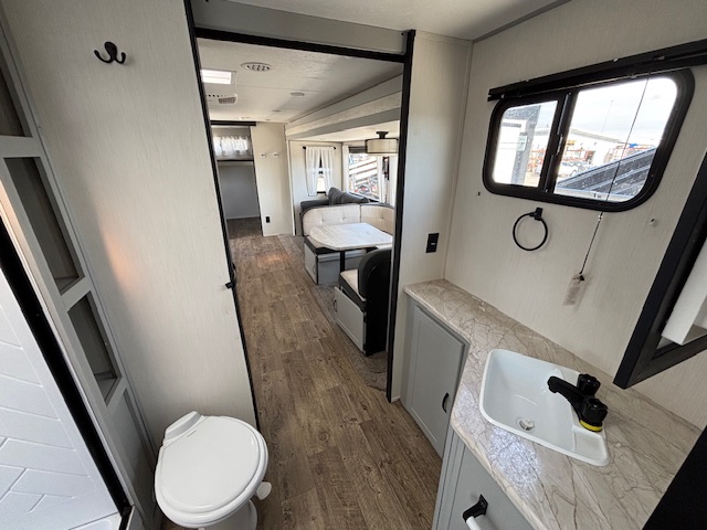 2022 Forest River Vibe 28BH - Image 28