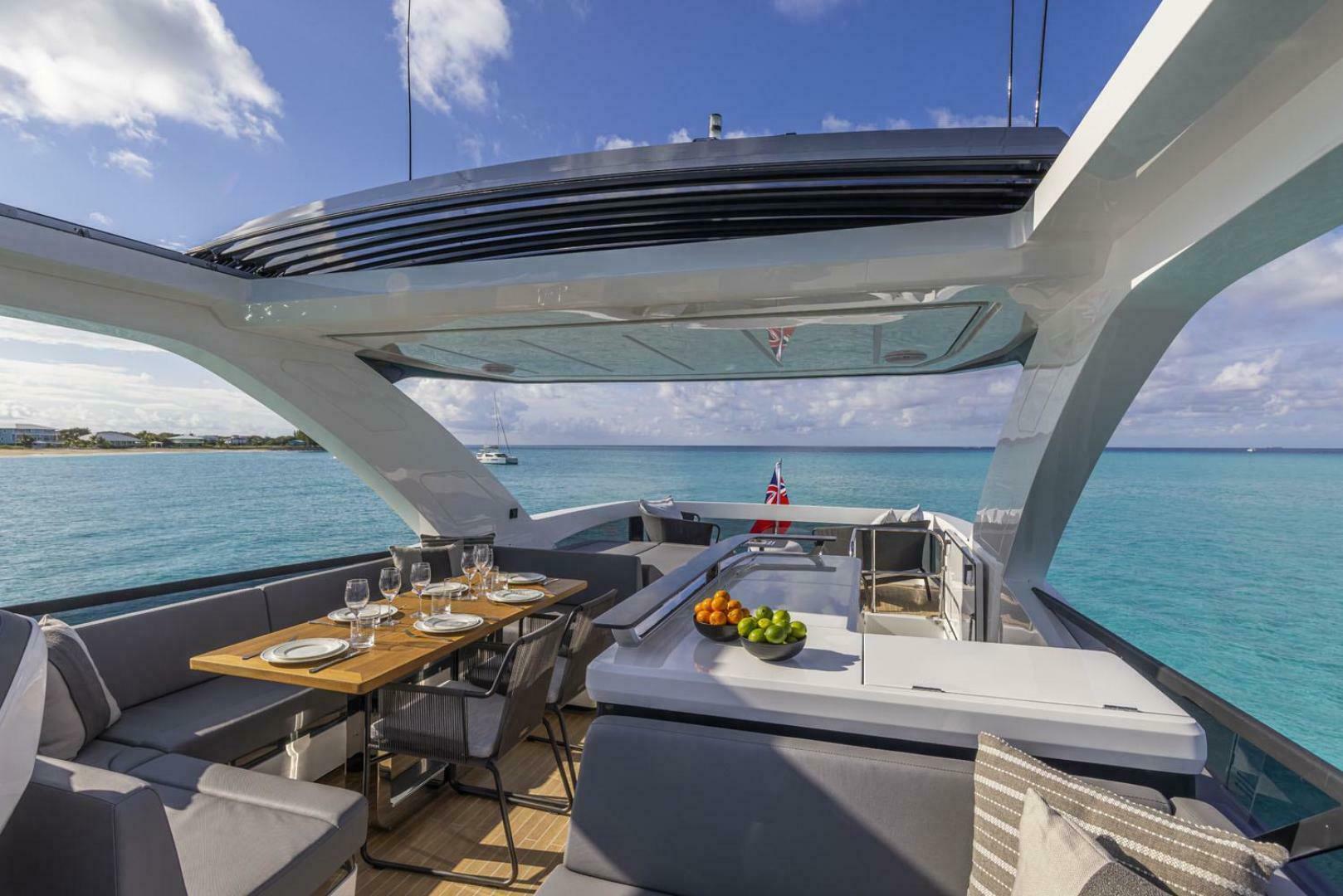 2023 Pearl 72 - Image 31