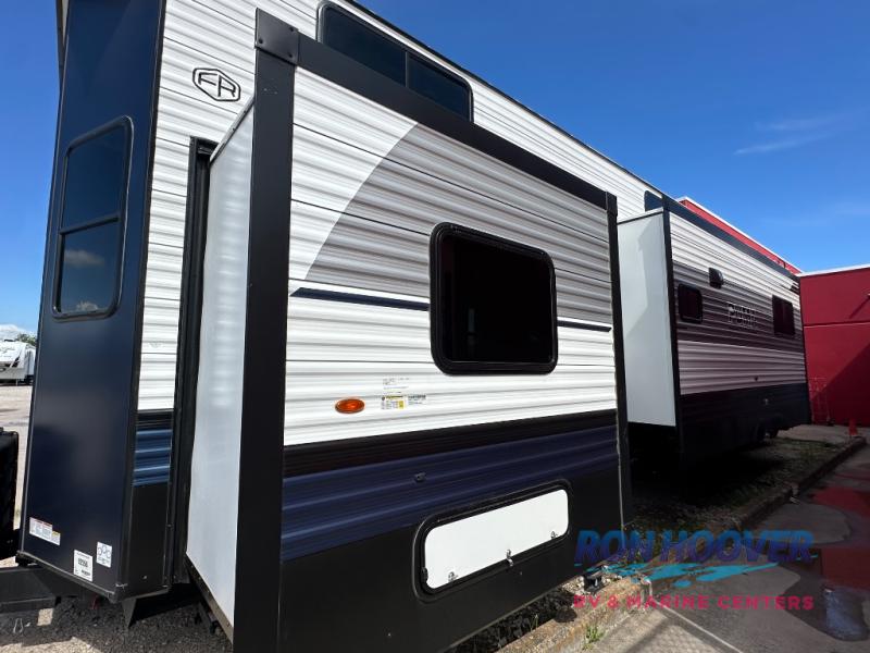 2026 PALOMINO PUMA 420LFT - Image 2