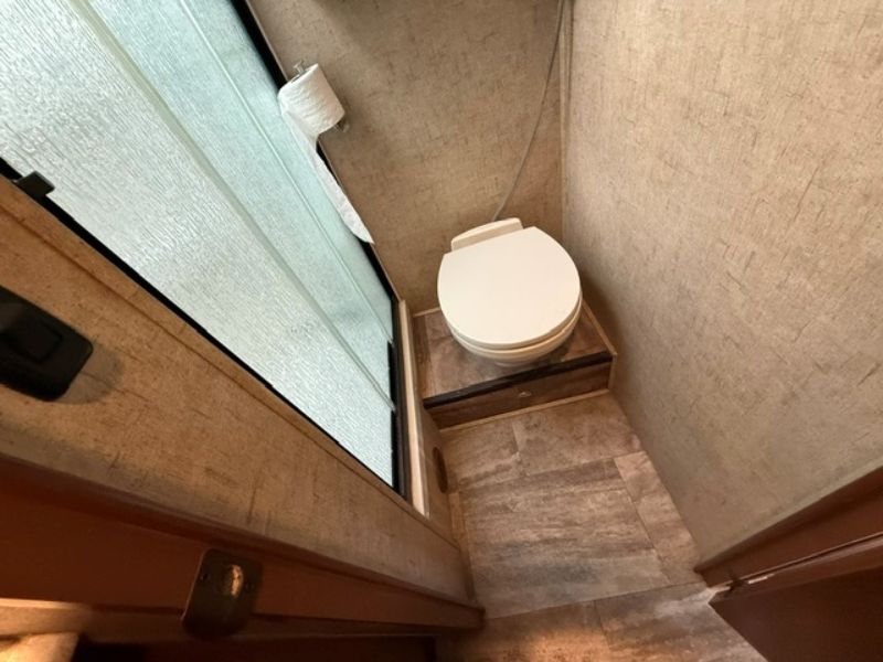2016 Forest River Solera 24R - Image 10