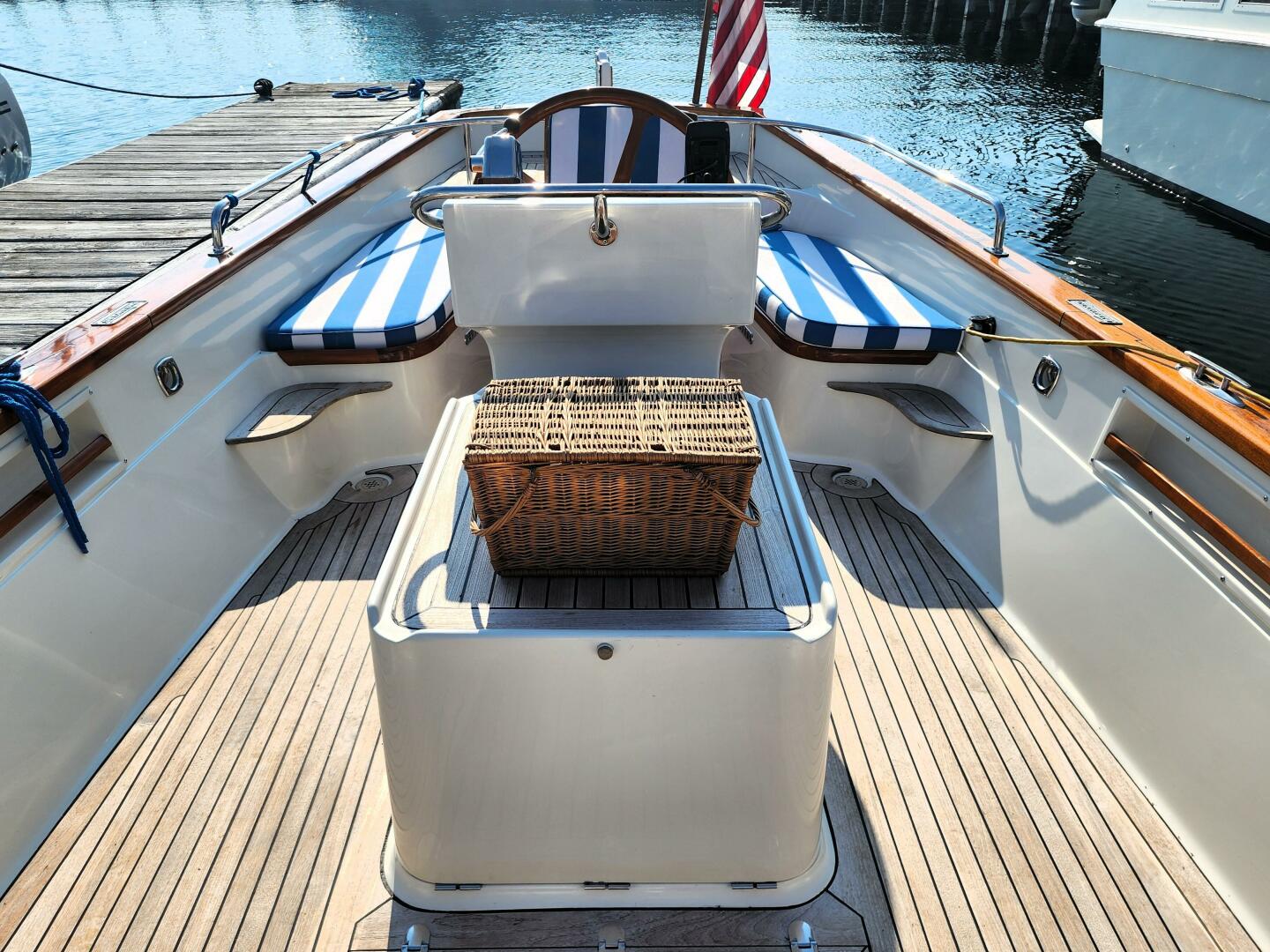 2007 Custom Flanders Bay 27 - Image 7